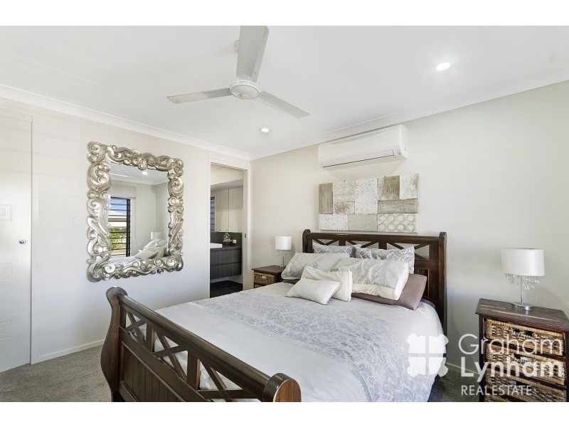 4 Apollonia Street, Burdell QLD 4818