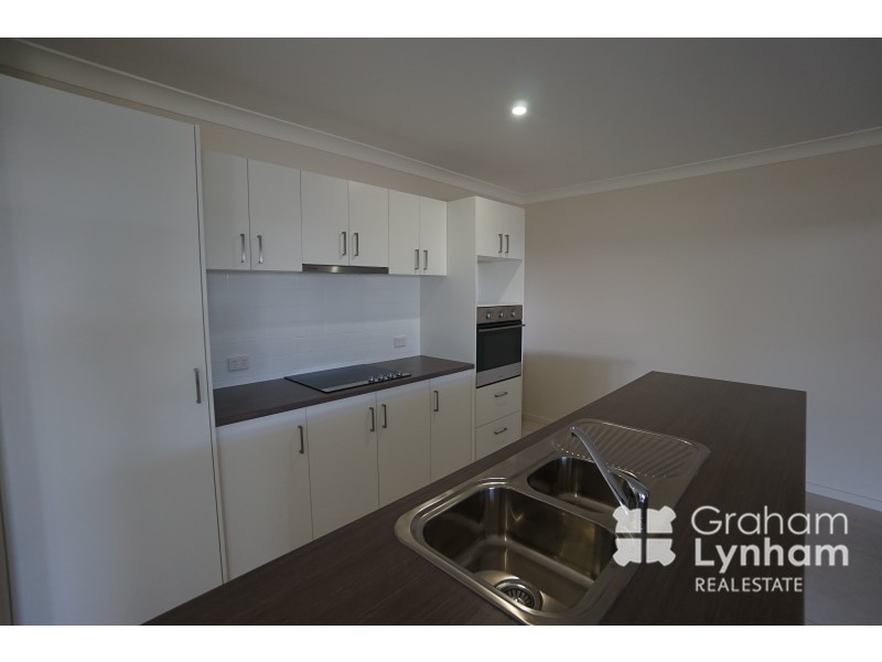 6 Rennot Court, Kelso QLD 4815