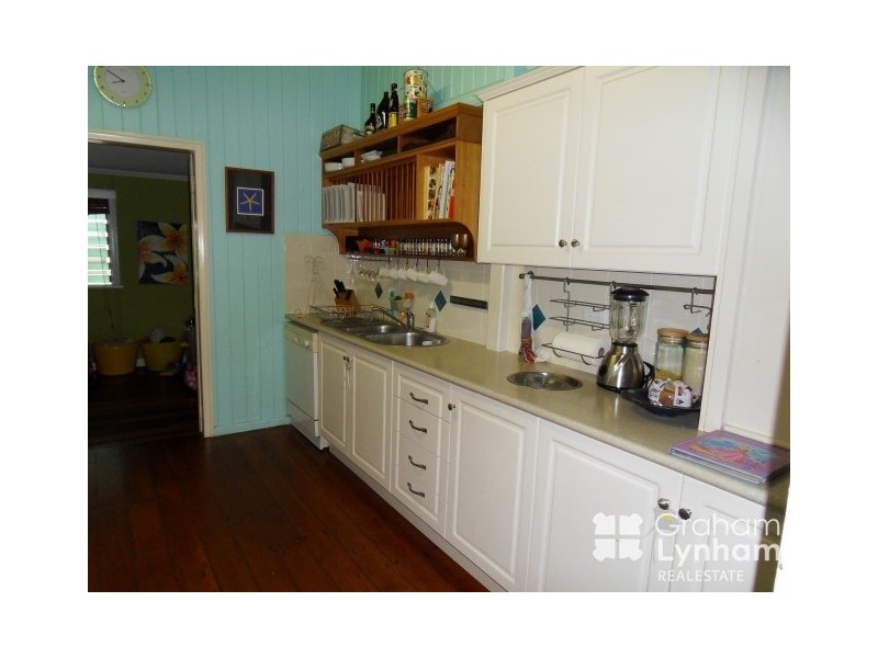 44 Cook Street, North Ward QLD 4810