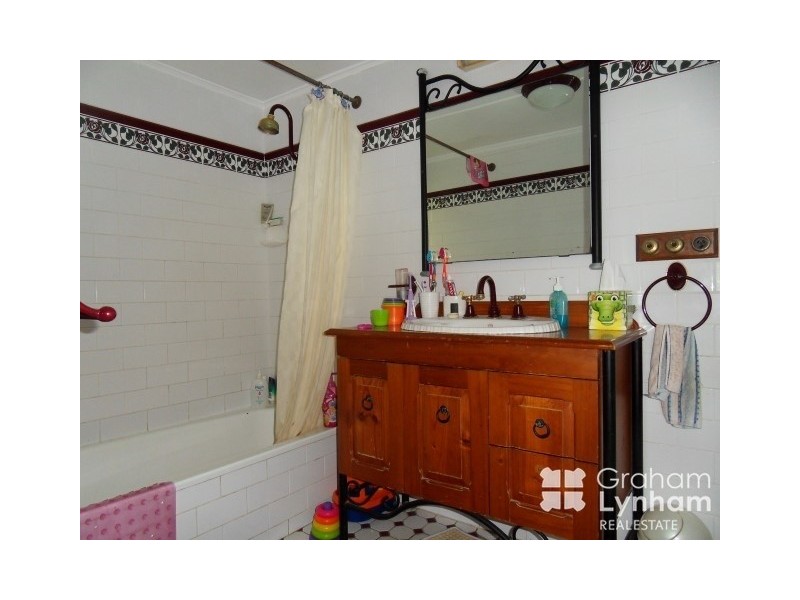 44 Cook Street, North Ward QLD 4810