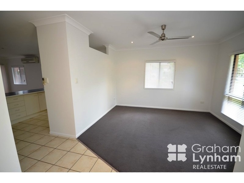 10 Cocos Place, Kirwan QLD 4817