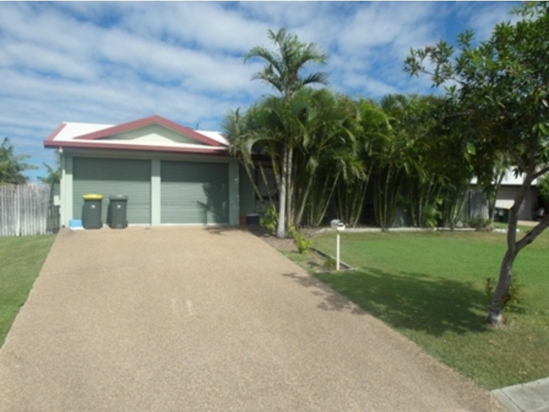 17 Riley Circuit, Kirwan QLD 4817