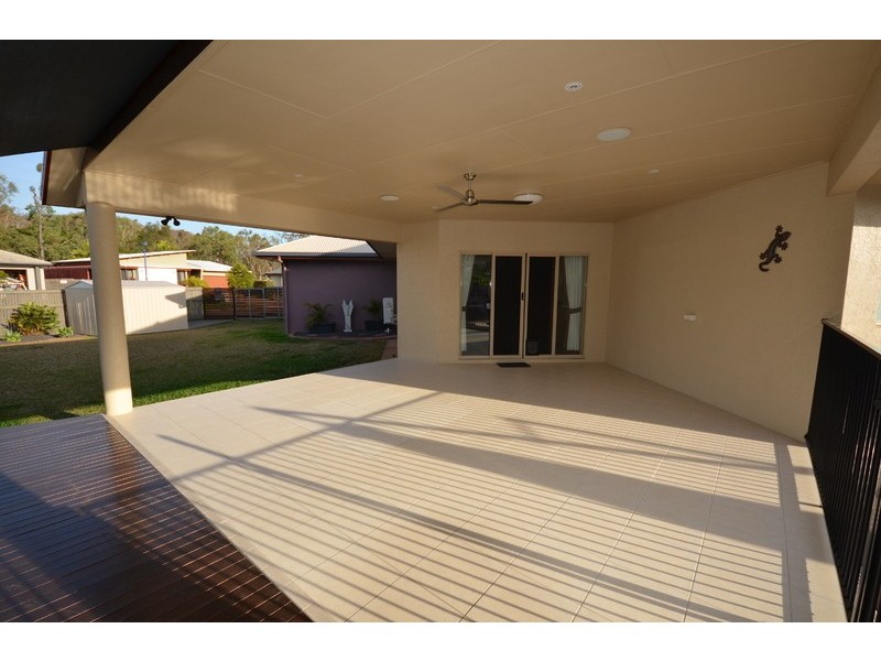 2 Inlet Retreat, Douglas QLD 4814