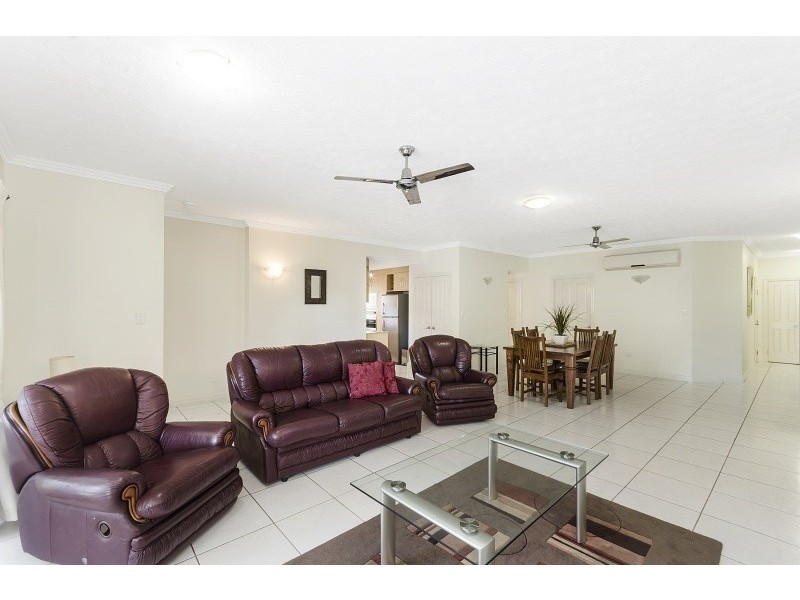 201/9 Anthony Street, South Townsville QLD 4810