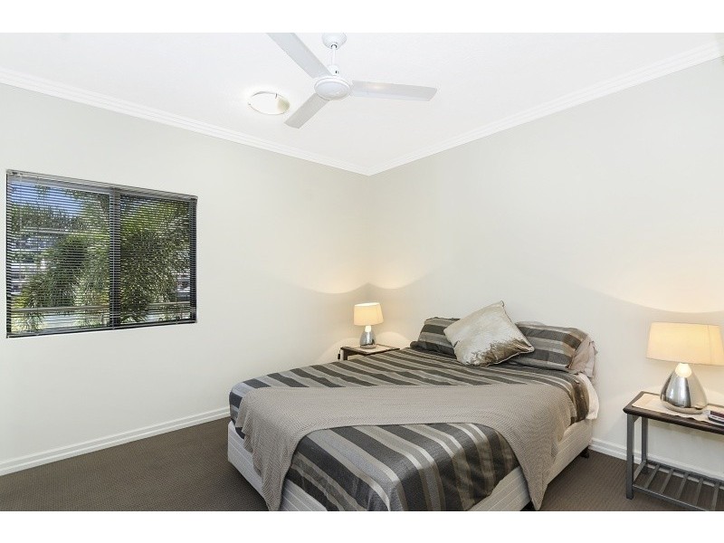 201/9 Anthony Street, South Townsville QLD 4810