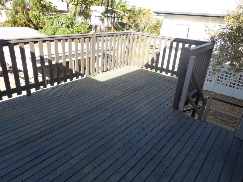 4/5B Warburton Street, North Ward QLD 4810