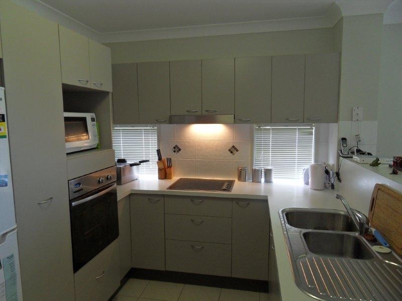 9 Sandy Place, Kirwan QLD 4817