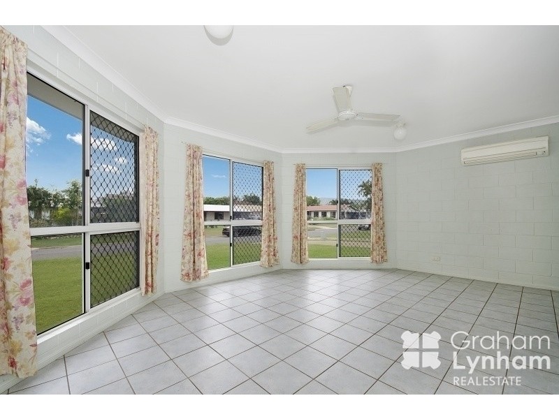 61 Whitsunday Drive, Kirwan QLD 4817