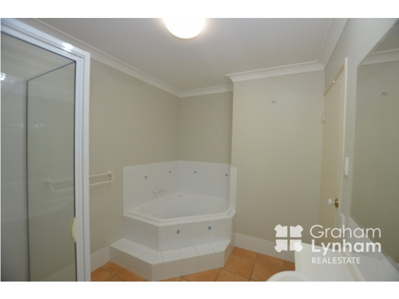 51 Estuary Parade, Douglas QLD 4814