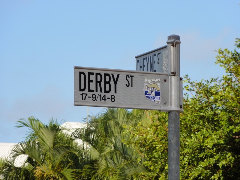 3/8 Derby Street, Pimlico QLD 4812