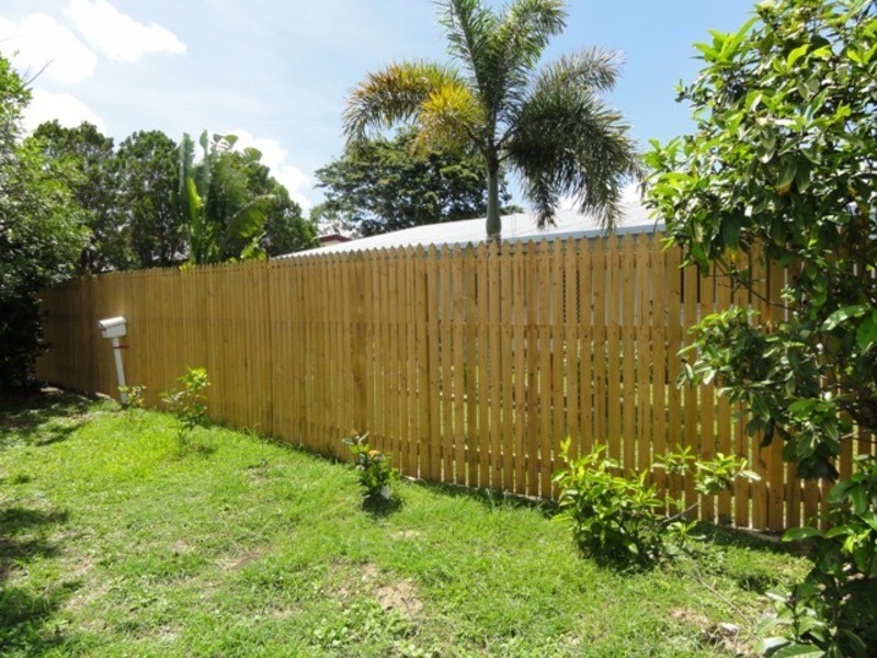 2 Alexander Street, Rasmussen QLD 4815