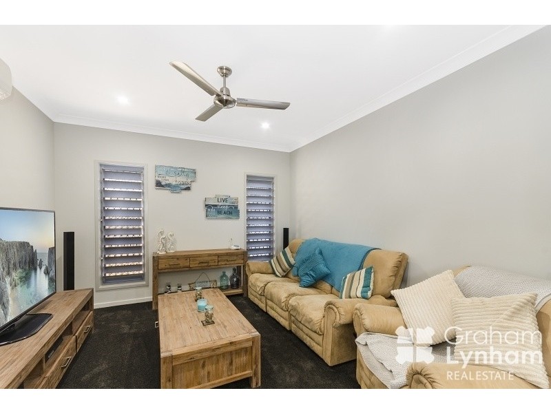 8 Nyota Street, Burdell QLD 4818