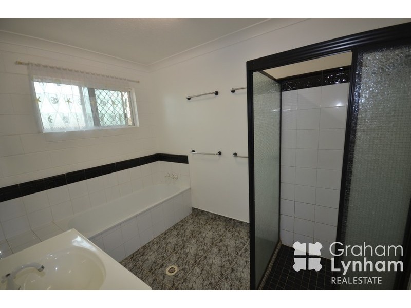 30 Barnett Street, Mount Louisa QLD 4814