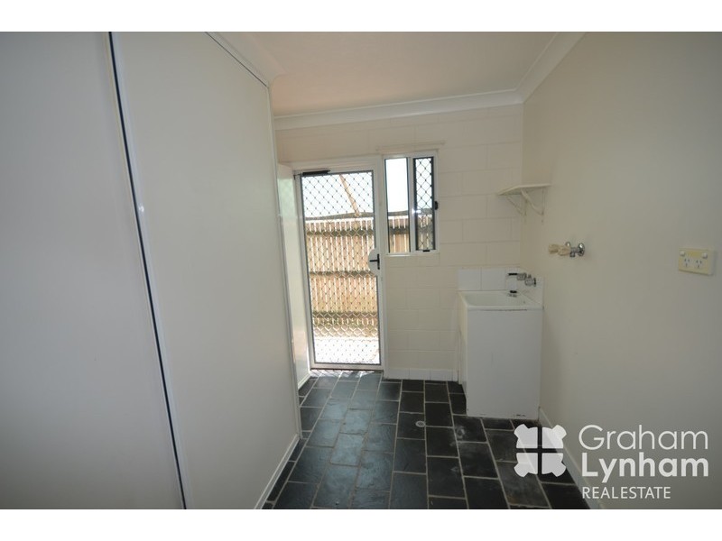 30 Barnett Street, Mount Louisa QLD 4814