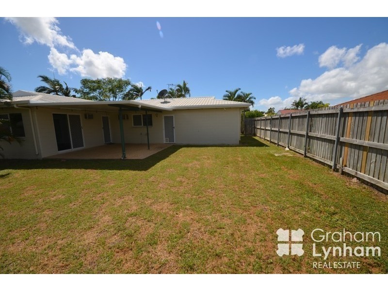 30 Barnett Street, Mount Louisa QLD 4814