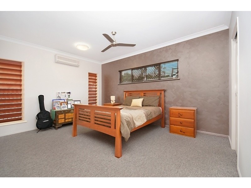 2 Inlet Retreat, Douglas QLD 4814