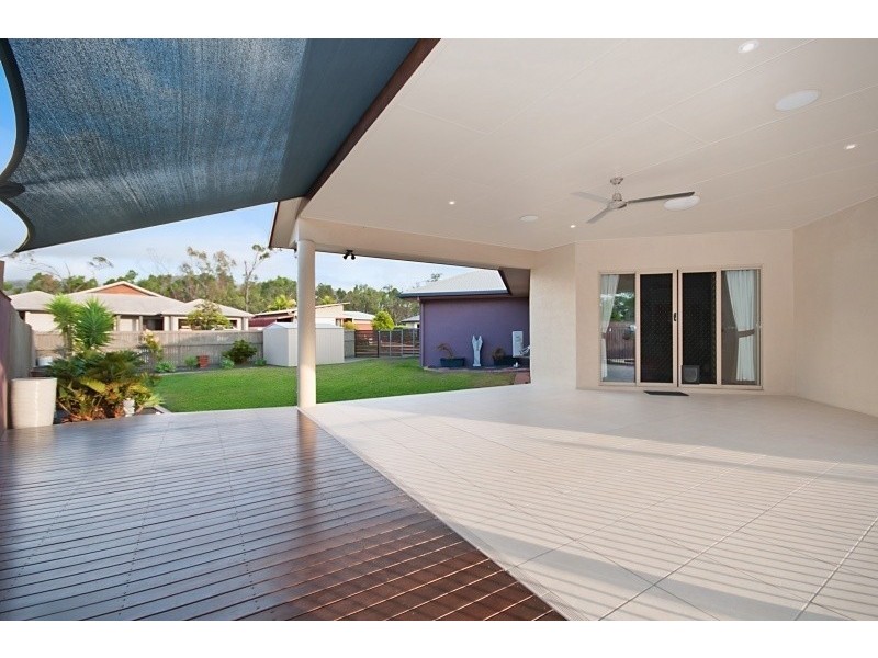 2 Inlet Retreat, Douglas QLD 4814