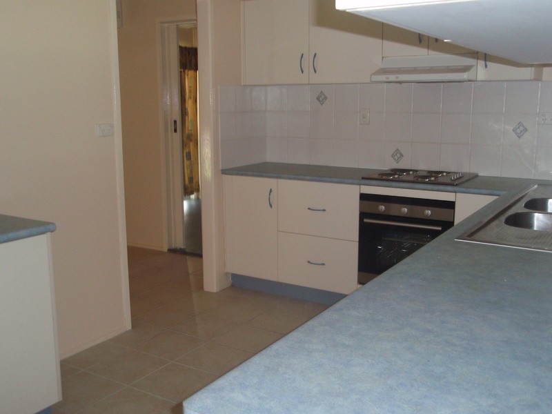 22  Gundarra Court, Kirwan QLD 4817