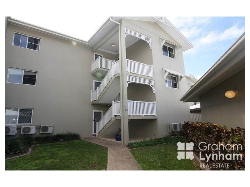 15/12-16 Martinez Avenue, West End QLD 4810