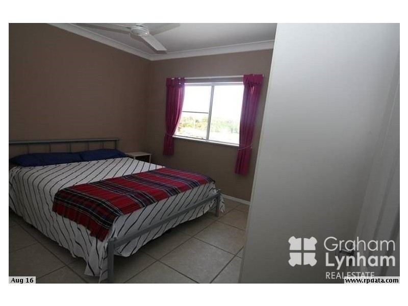 15/12-16 Martinez Avenue, West End QLD 4810
