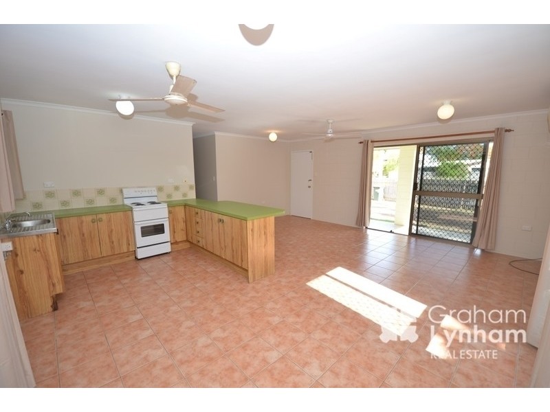 4 Gould Street, Kirwan QLD 4817