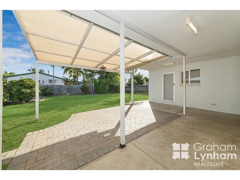 19 Hamish Avenue, Rasmussen QLD 4815
