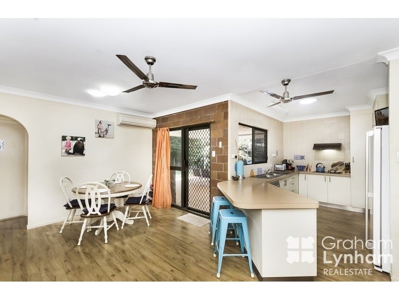 25 Emerald Street, Kirwan QLD 4817