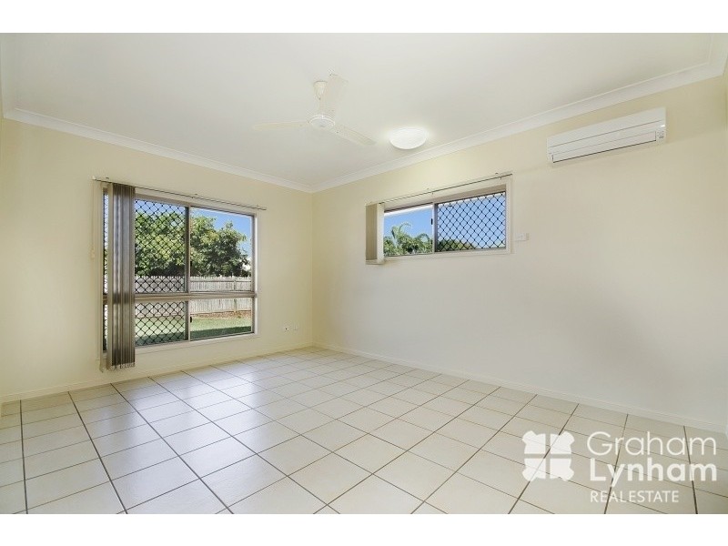 24 Scarisbrick Drive, Kirwan QLD 4817