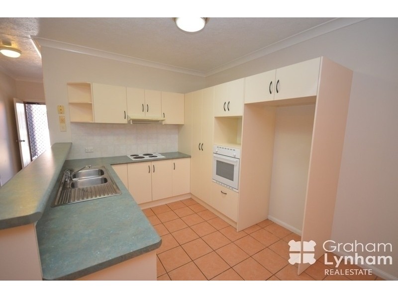 17/17 Canterbury Road, Kirwan QLD 4817