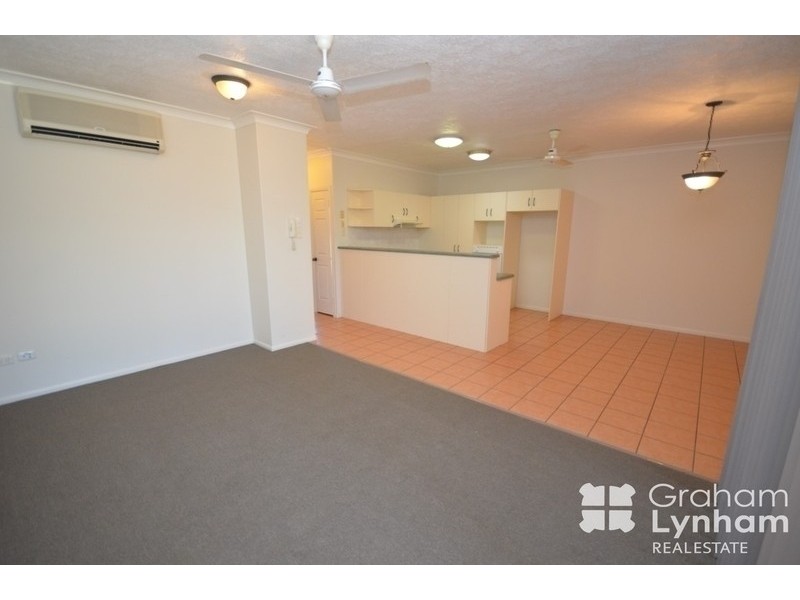 17/17 Canterbury Road, Kirwan QLD 4817