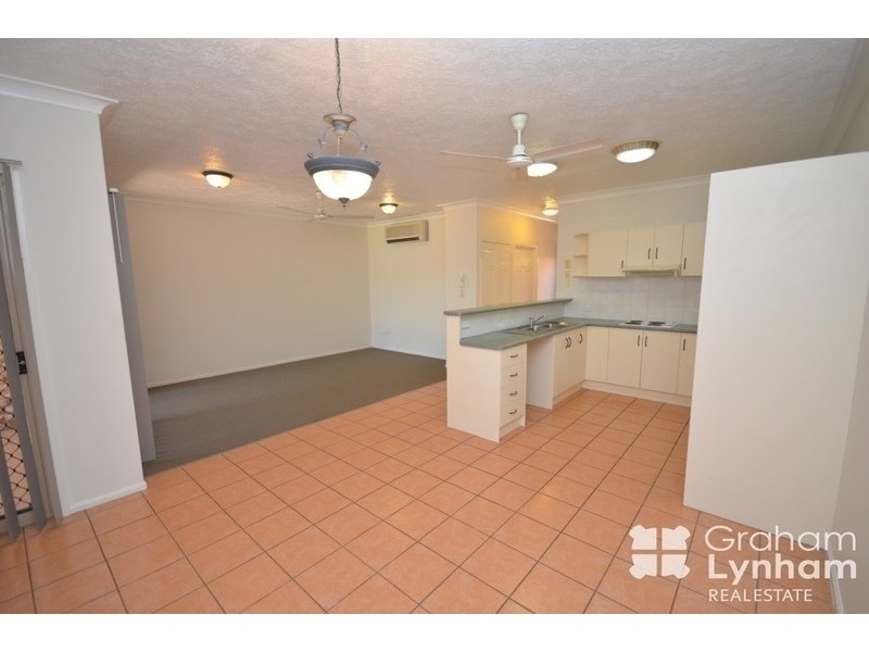 17/17 Canterbury Road, Kirwan QLD 4817