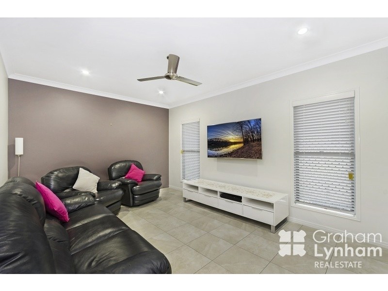 6 Sillago Street, Burdell QLD 4818