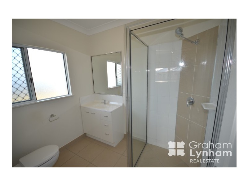 6 Channel Street, Bushland Beach QLD 4818