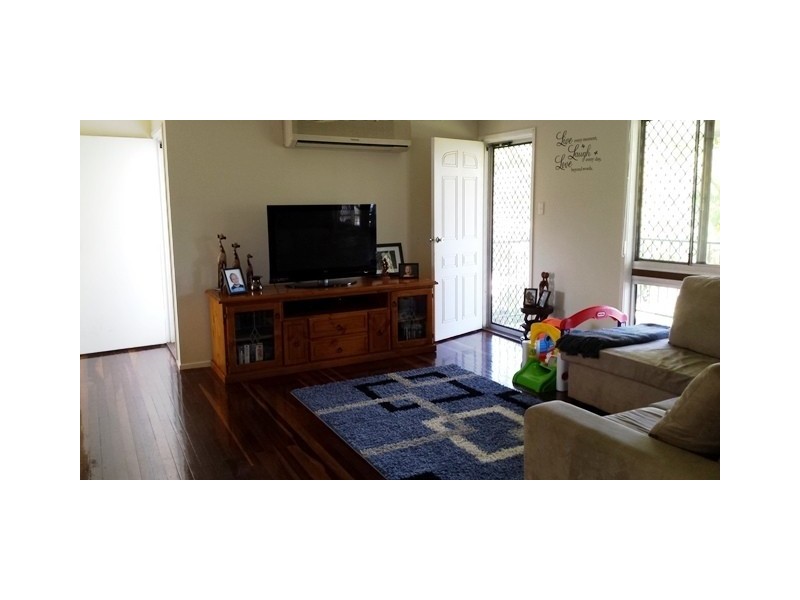 15 Karina Crescent, Rasmussen QLD 4815