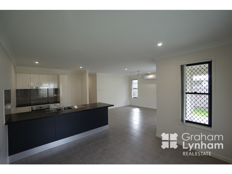 1/22 Hollanders Crescent, Kelso QLD 4815