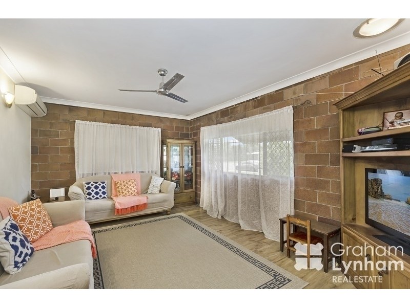 25 Emerald Street, Kirwan QLD 4817