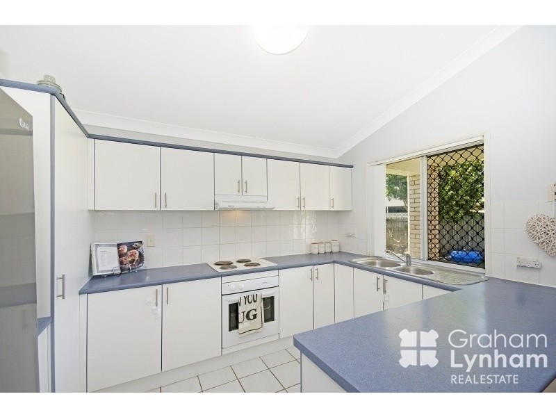 77 Phoenix Parade, Kirwan QLD 4817