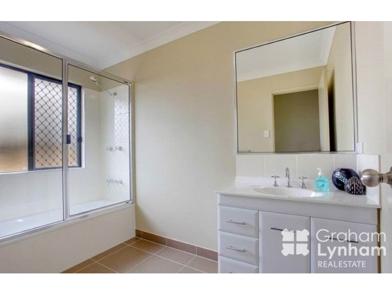 3 Ellendale Street, Mount Low QLD 4818