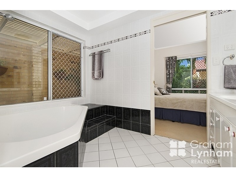 13 Evergreen Drive, Kirwan QLD 4817