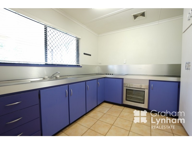 23 Winston Crescent, Kirwan QLD 4817