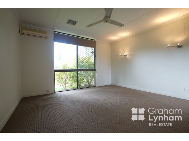 23 Winston Crescent, Kirwan QLD 4817