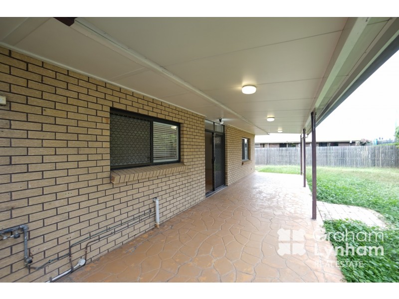23 Winston Crescent, Kirwan QLD 4817