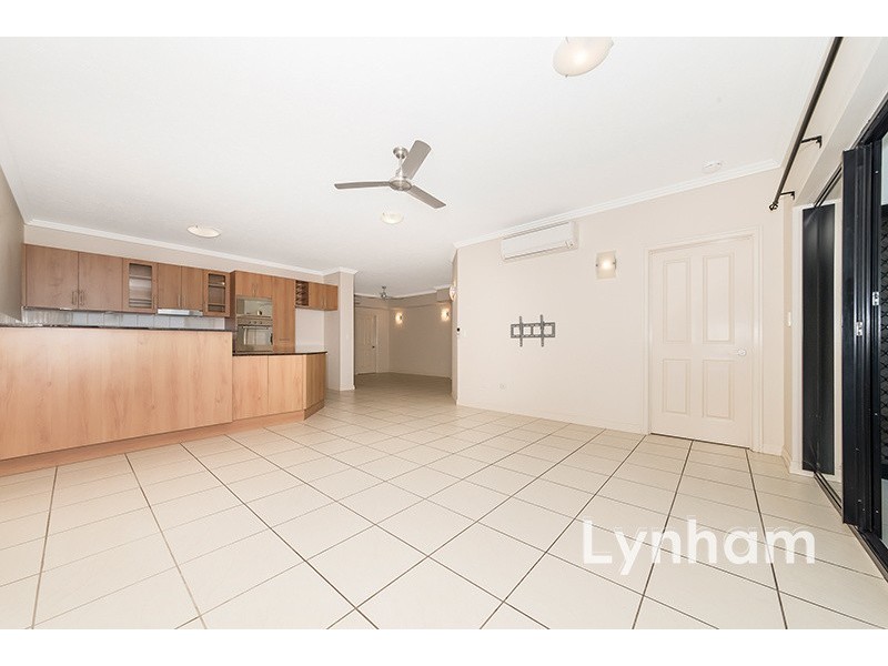 204/3 Melton Terrace, Townsville City QLD 4810