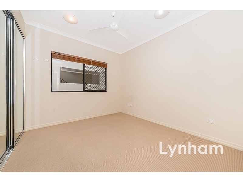 204/3 Melton Terrace, Townsville City QLD 4810