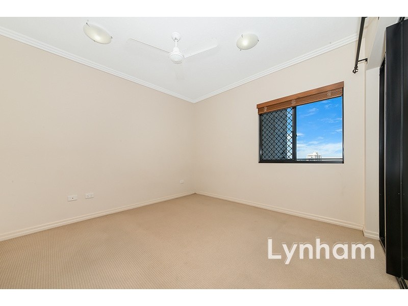 204/3 Melton Terrace, Townsville City QLD 4810