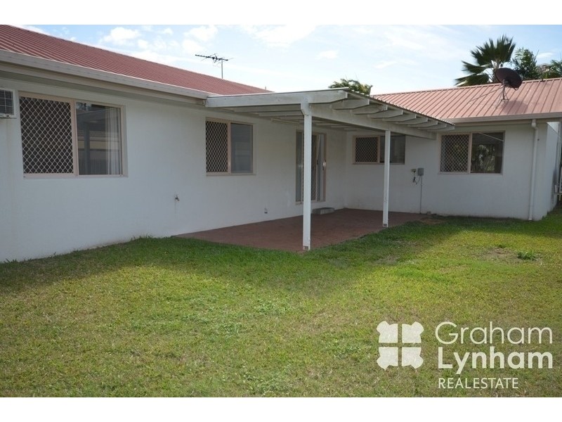 17 Chatsworth Crescent, Annandale QLD 4814