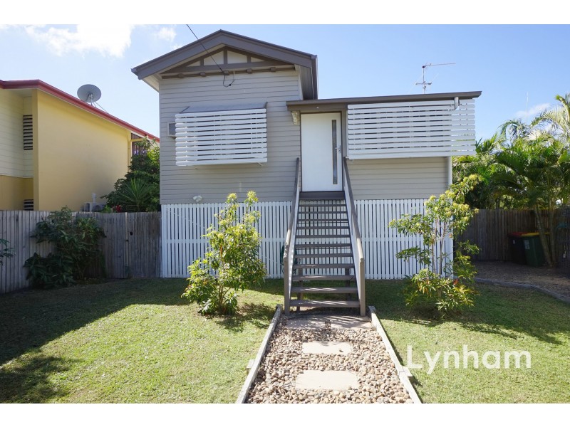 19 Edwards Street, West End QLD 4810