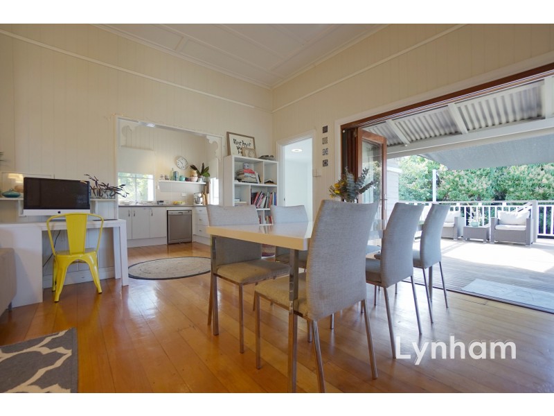 19 Edwards Street, West End QLD 4810