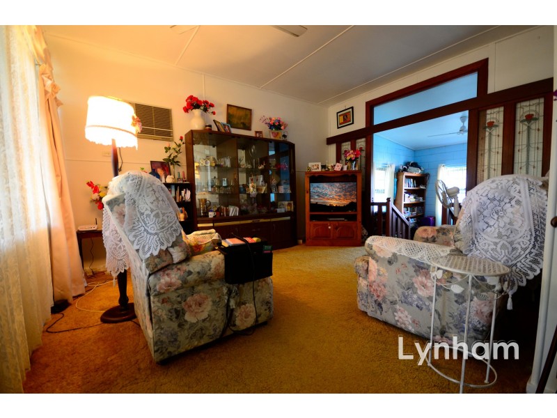 43 Goldring Street, Hermit Park QLD 4812