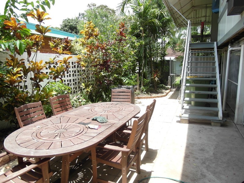 17 Brownhill Street, Mundingburra QLD 4812